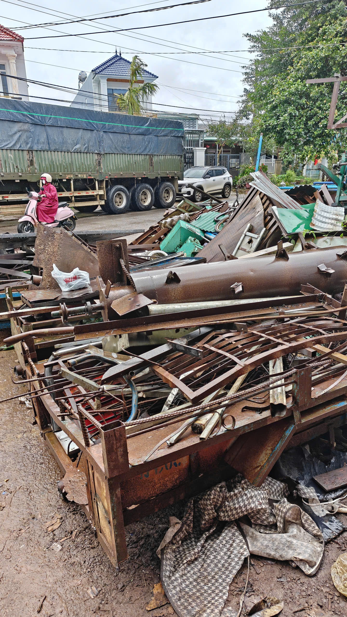 Thu mua phế liệu Miền Nam tận nơi